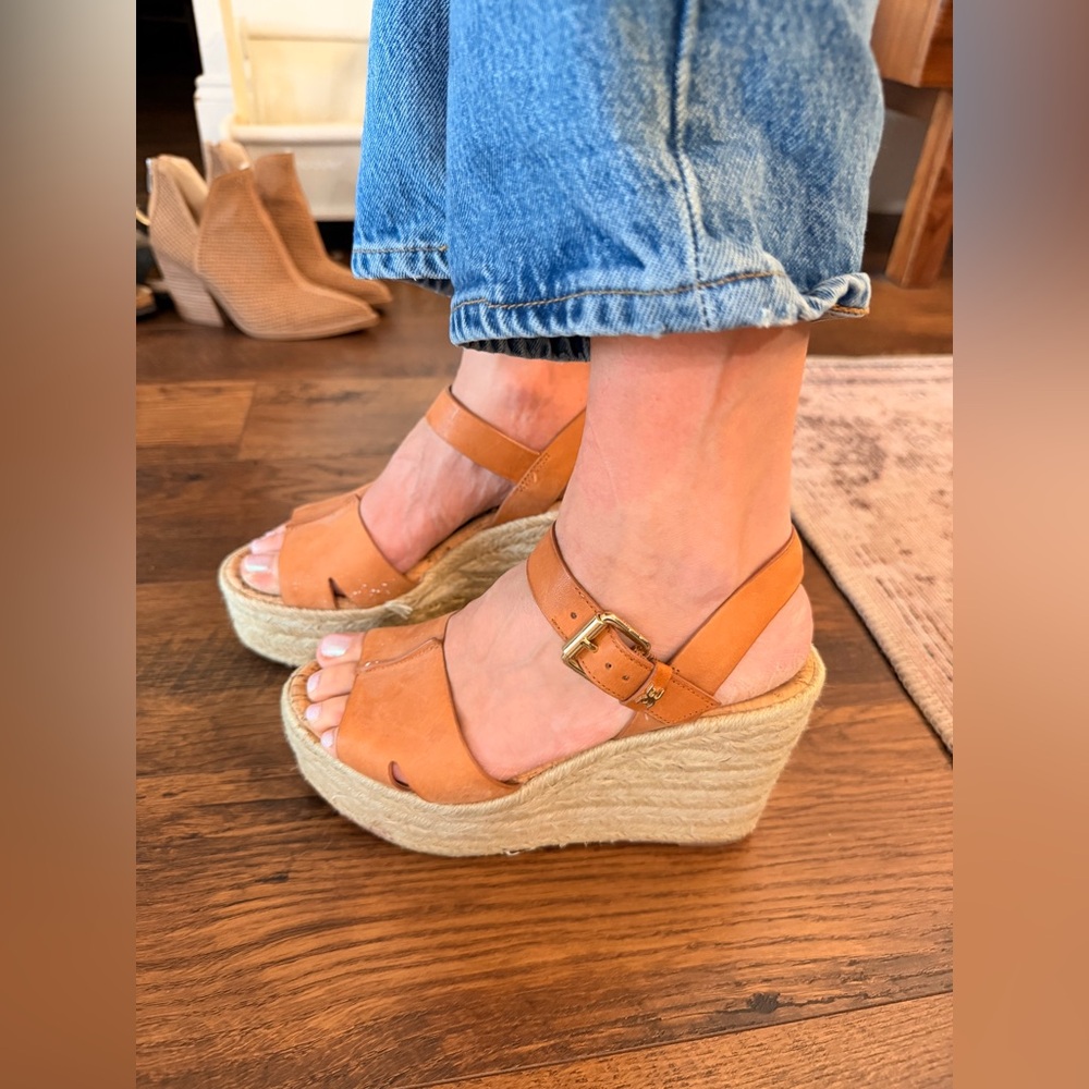 Sam Edelman Tan Leather Women's Wedges Sandals - Picture 13 of 14